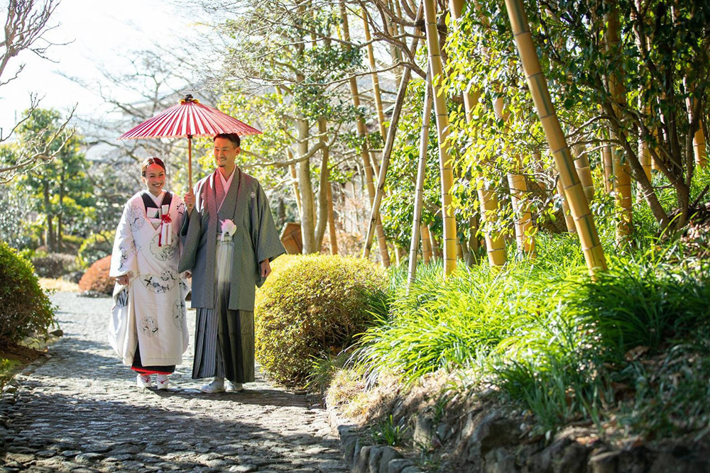 静岡フォトウエディングのフィーノスタイルで撮影した竹採公園の新郎新婦