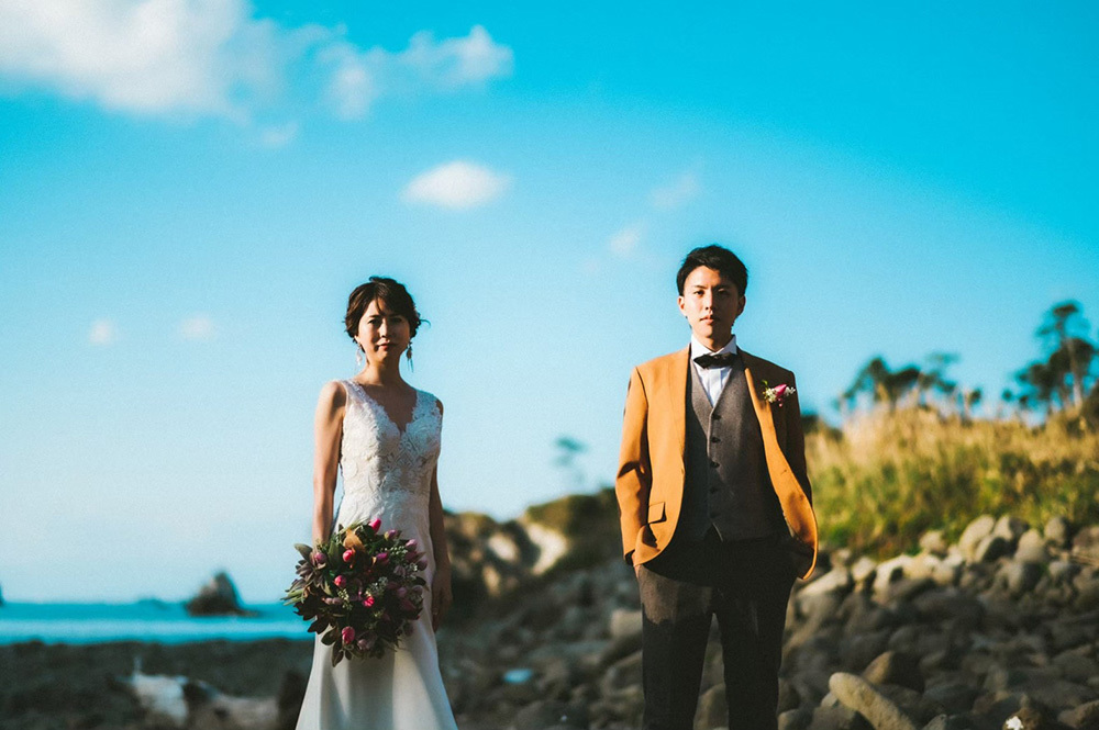 静岡フォトウエディングのフィーノスタイルで撮影した西伊豆の新郎新婦