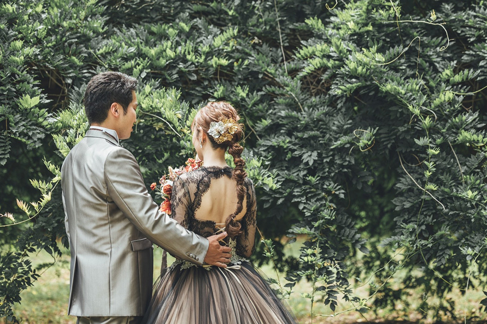 静岡フォトウエディングのフィーノスタイルで撮影した静岡県立美術館の新郎新婦