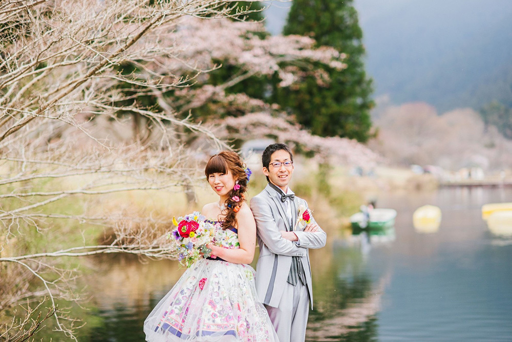 静岡フォトウエディングのフィーノスタイルで撮影したの田貫湖の新郎新婦