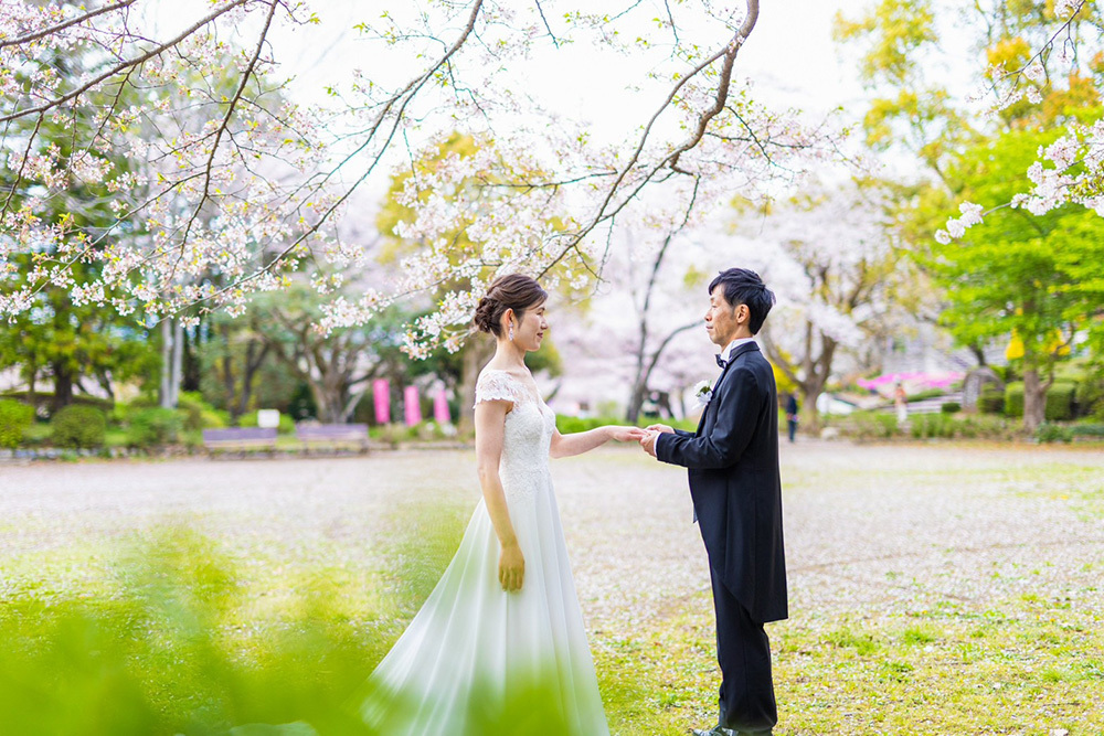 静岡フォトウエディングのフィーノスタイルで撮影した岩本山の新郎新婦