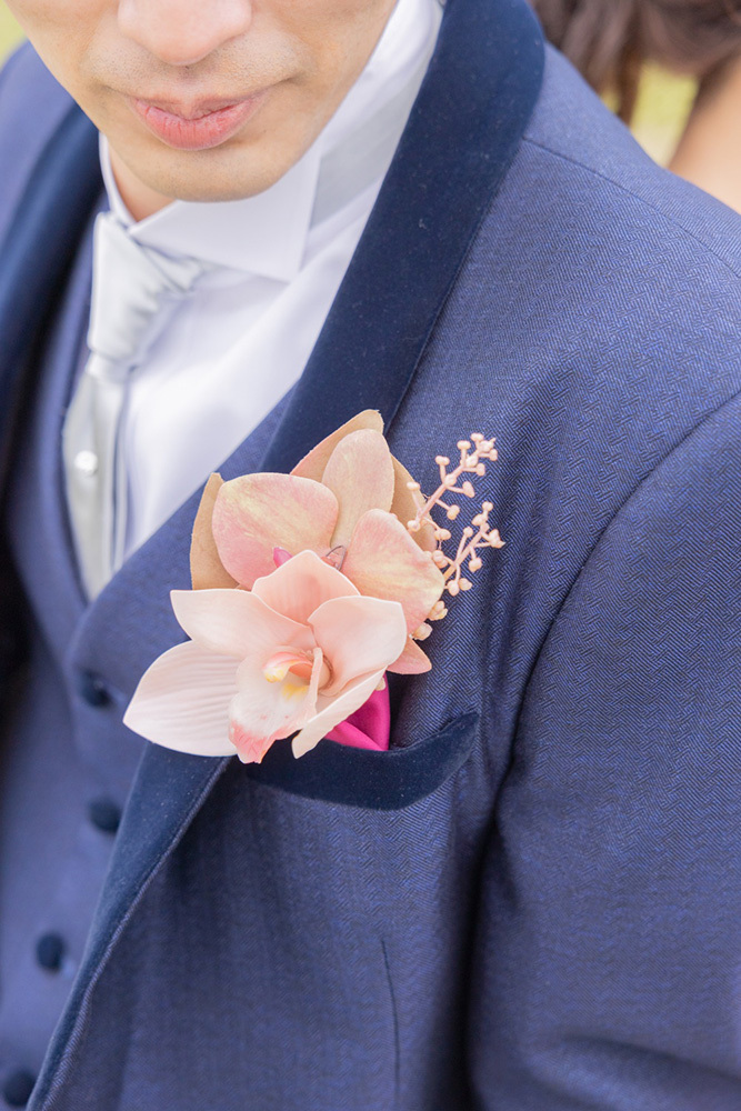 静岡フォトウエディングのフィーノスタイルで撮影した親水広場ふぃしゅーなの新郎