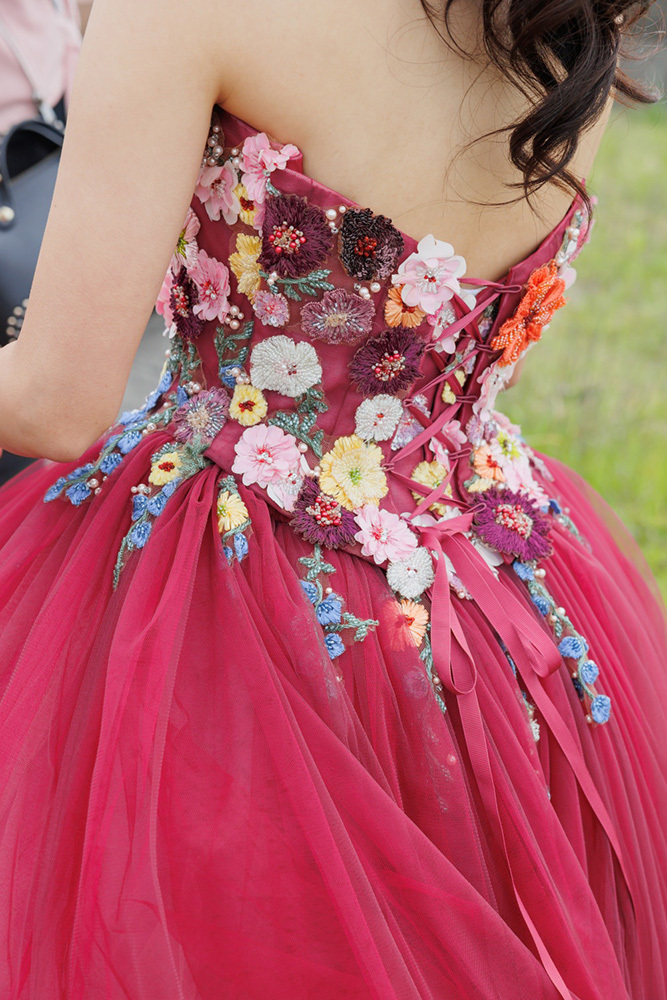 静岡フォトウエディングのフィーノスタイルで撮影した親水広場ふぃしゅーなの新郎新婦