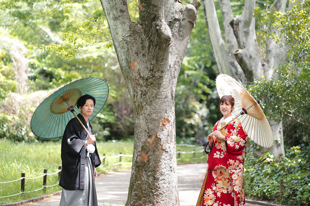 静岡フォトウエディングのフィーノスタイルで撮影した静岡県立美術館の新郎新婦