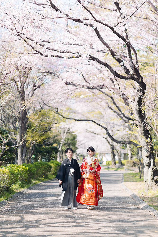 静岡フォトウエディングのフィーノスタイルで撮影した城北公園の新郎新婦