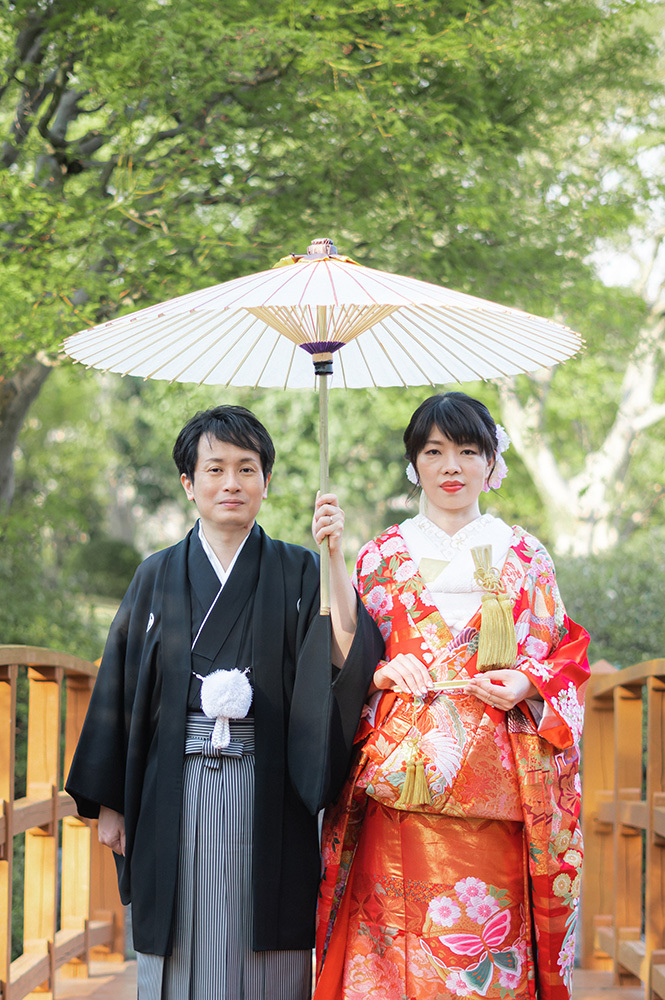 静岡フォトウエディングのフィーノスタイルで撮影した城北公園の新郎新婦