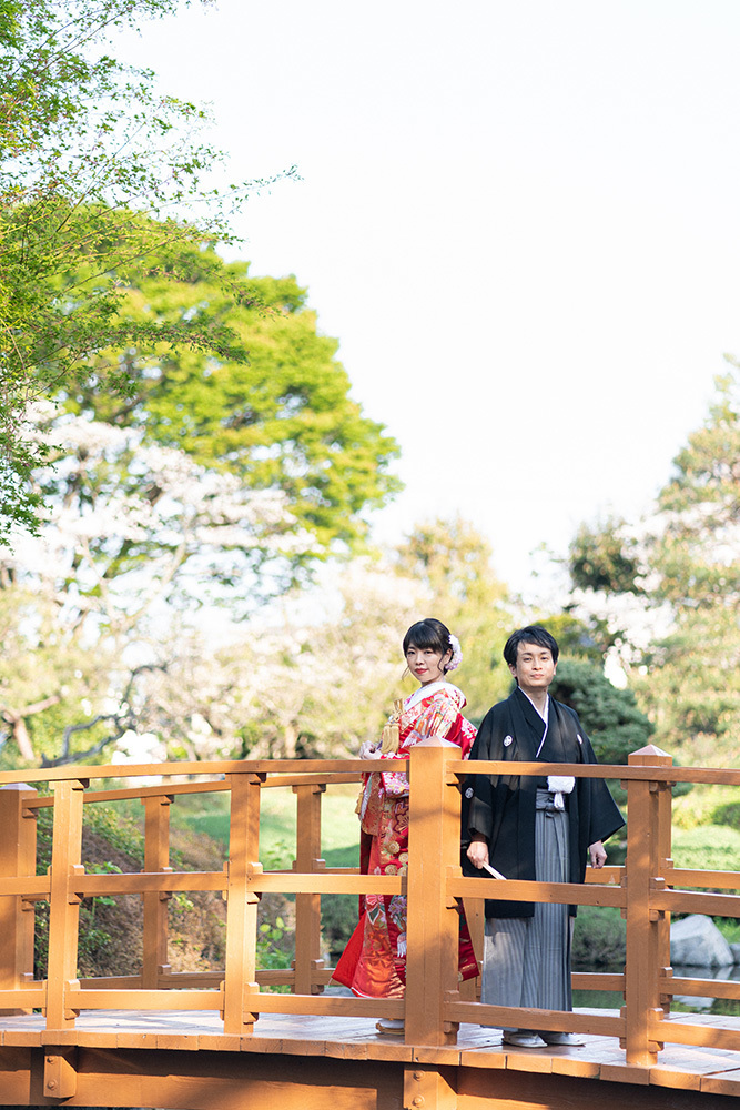 静岡フォトウエディングのフィーノスタイルで撮影した城北公園の新郎新婦