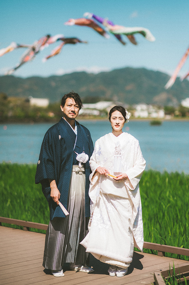 静岡フォトウエディングのフィーノスタイルで撮影した蓮華寺池公園の新郎新婦