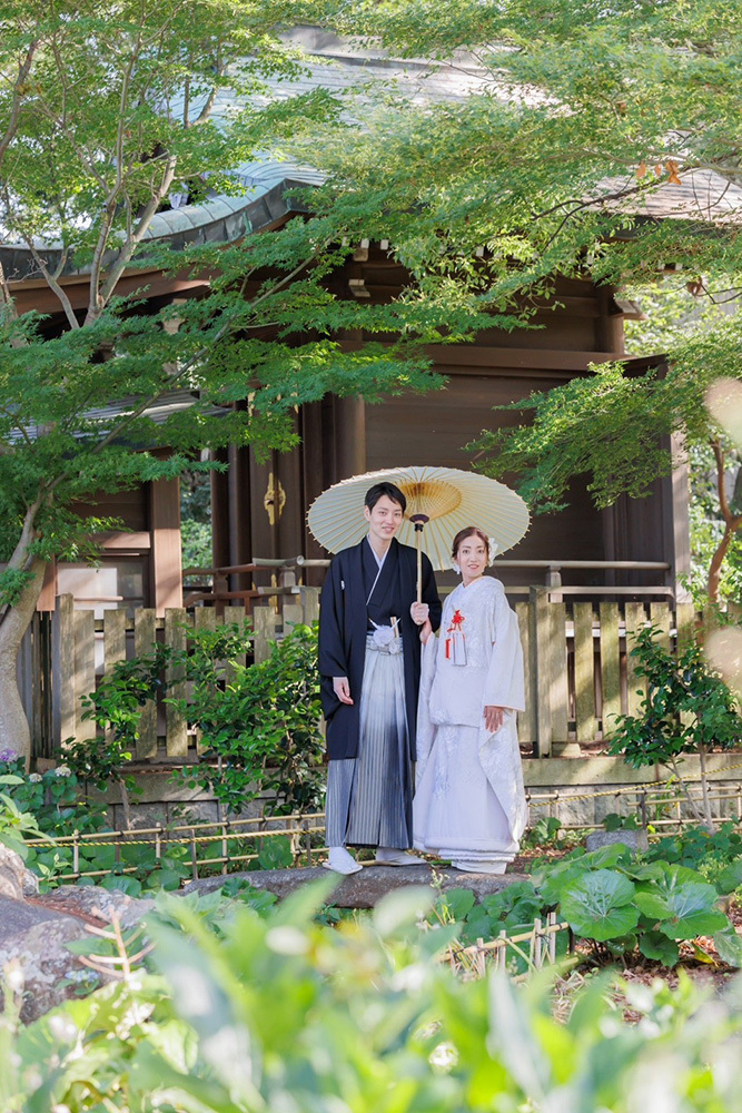 静岡フォトウエディングのフィーノスタイルで撮影した焼津神社の新郎新婦