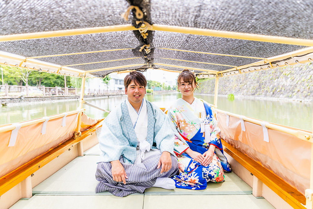 静岡フォトウエディングのフィーノスタイルで撮影した駿府城公園・葵舟の新郎新婦