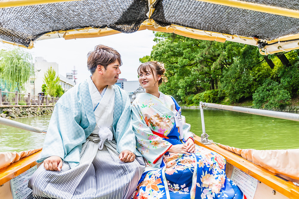 静岡フォトウエディングのフィーノスタイルで撮影した駿府城公園・葵舟の新郎新婦