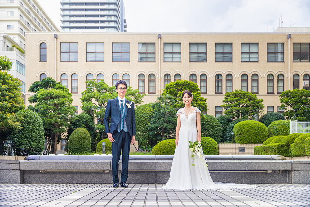 静岡フォトウエディングのフィーノスタイルで撮影した静岡市役所旧庁舎の新郎新婦