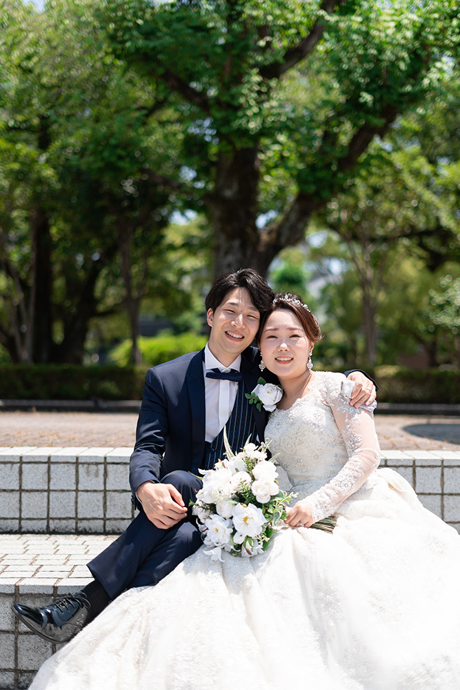 静岡フォトウエディングのフィーノスタイルで撮影した常磐公園の新郎新婦