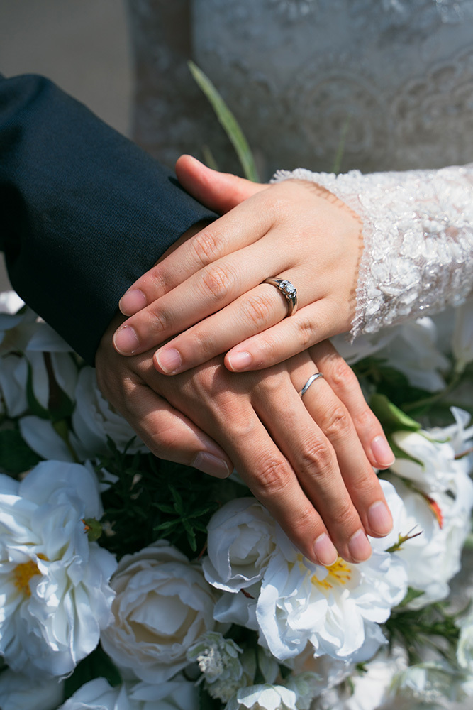 静岡フォトウエディングのフィーノスタイルで撮影した常磐公園の新郎新婦