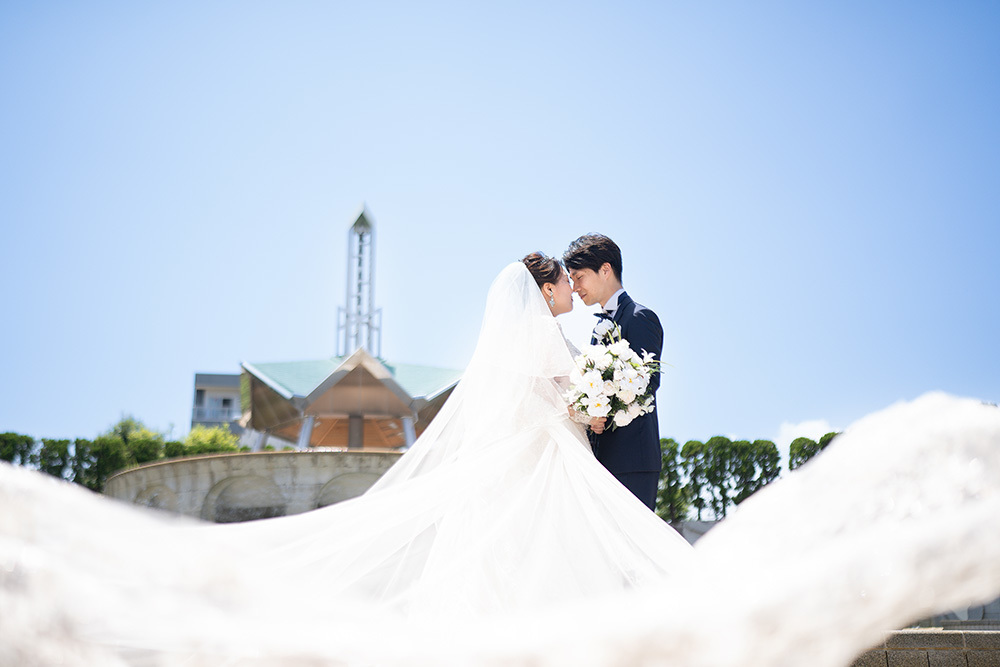 静岡フォトウエディングのフィーノスタイルで撮影した常磐公園の新郎新婦