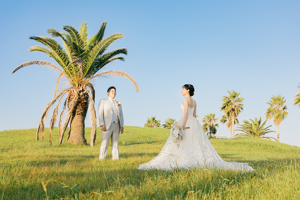 静岡フォトウエディングのフィーノスタイルで撮影した広野公園の新郎新婦