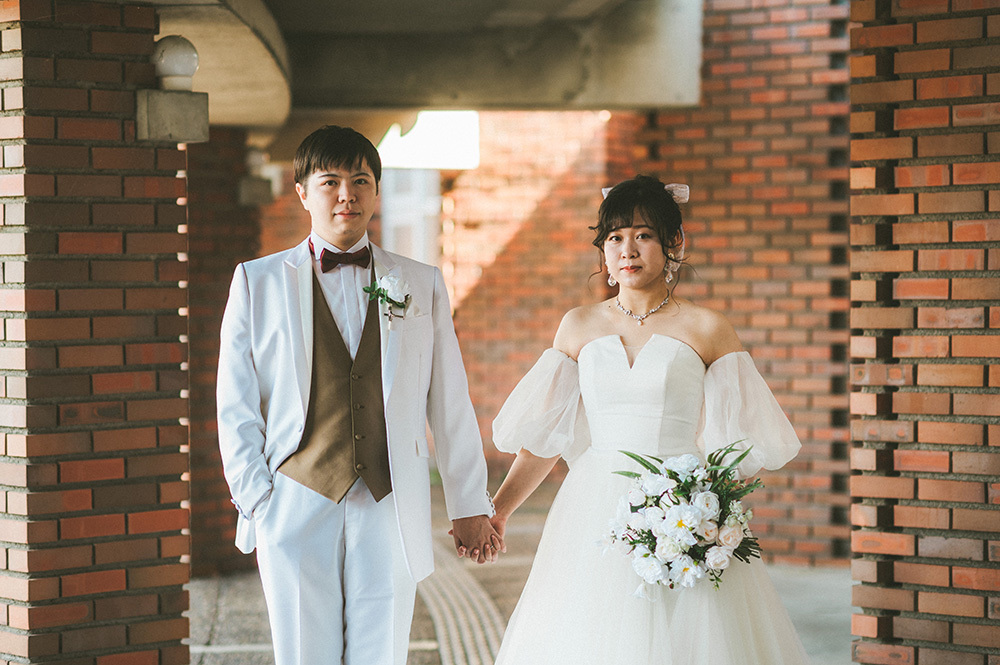 静岡フォトウエディングのフィーノスタイルで撮影した静岡県立大学の新郎新婦