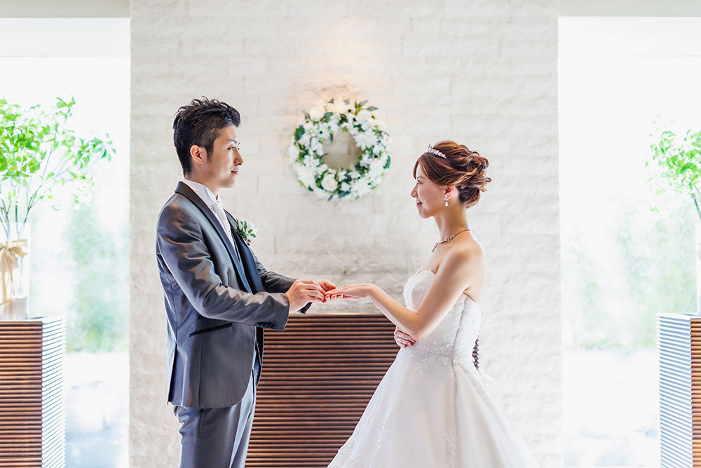 静岡フォトウエディングのフィーノスタイルで撮影した結婚式場の新郎新婦