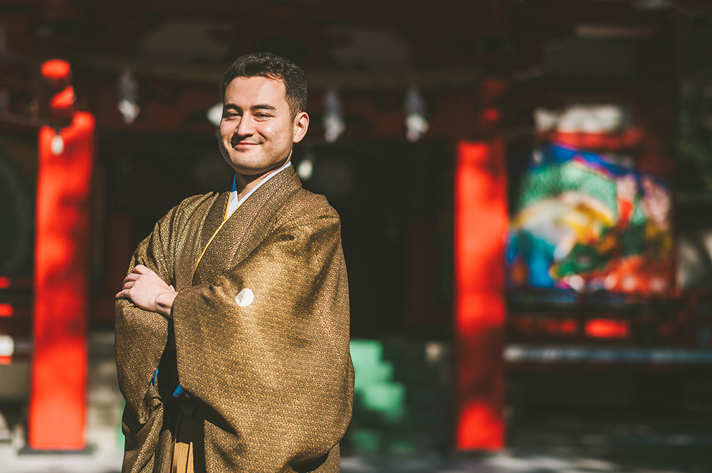 静岡フォトウエディングのフィーノスタイルで撮影した米之宮浅間神社の新郎新婦