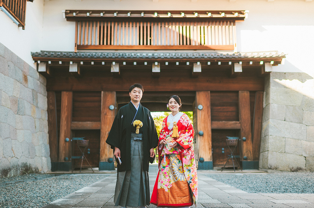 静岡フォトウエディングのフィーノスタイルで撮影した画像集2022年7月17日更新の駿府城公園紅葉山庭園の新郎新婦