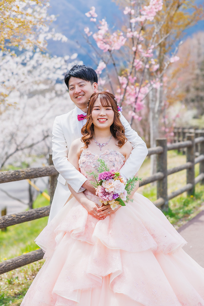 静岡フォトウエディングのフィーノスタイルで撮影したの田貫湖の新郎新婦