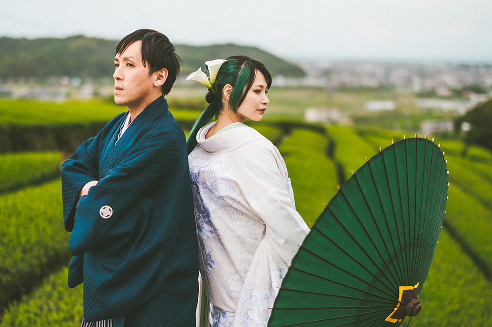 静岡フォトウエディングのフィーノスタイルで撮影した大地の茶の間の新郎新婦