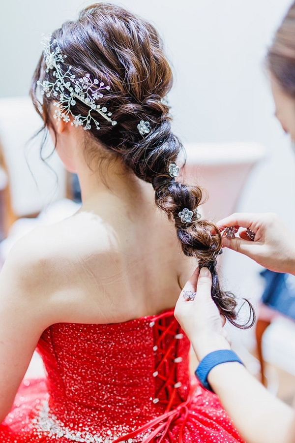 静岡フォトウエディングのフィーノスタイルで撮影した新婦のヘアメイク