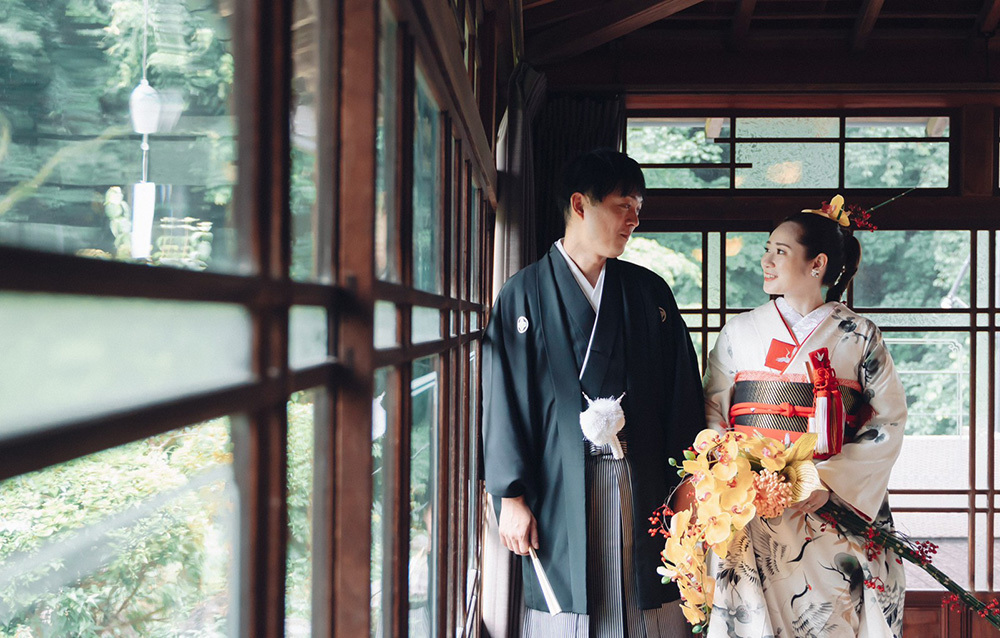 静岡フォトウエディングのフィーノスタイルで撮影した山梨エリアの迎賓館えびす屋の新郎新婦