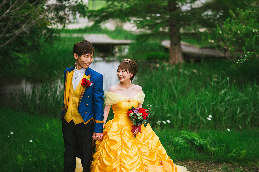 静岡フォトウエディングのフィーノスタイルで撮影した山梨エリアの山中湖交友プラザきららの新郎新婦