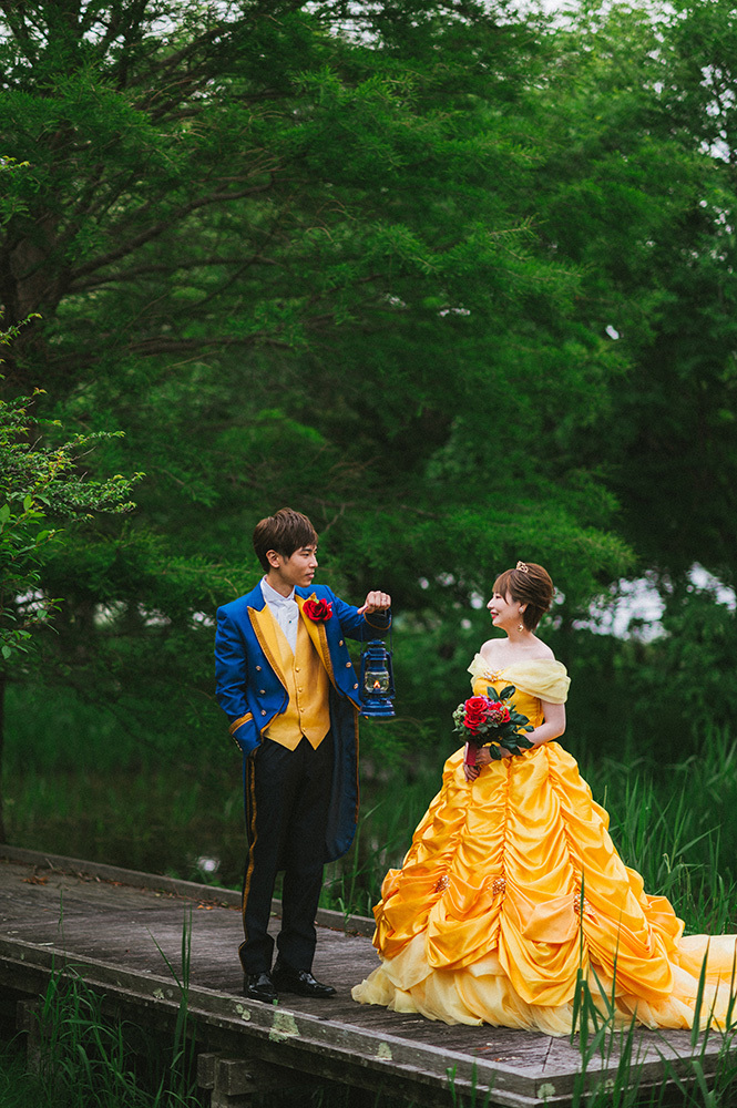 静岡フォトウエディングのフィーノスタイルで撮影した山梨エリアの山中湖交友プラザきららの新郎新婦