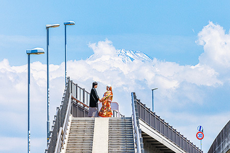 静岡フォトウエディングのフィーノスタイルの富士山夢の大橋