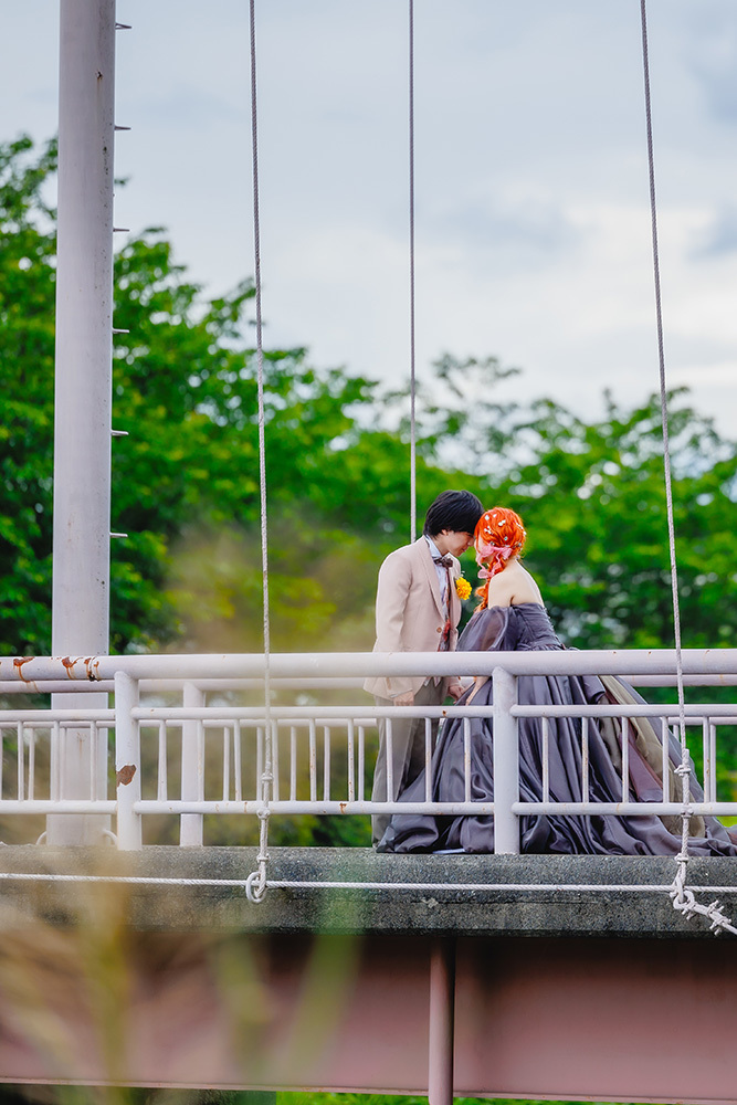 静岡フォトウエディングのフィーノスタイルで撮影した富士中央公園の新郎新婦