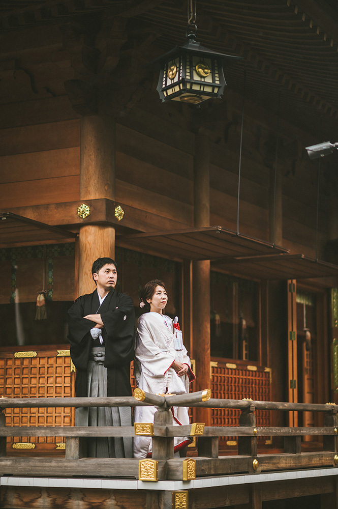 静岡フォトウエディングのフィーノスタイルで撮影した富知六所浅間神社（三日市浅間神社）の新郎新婦