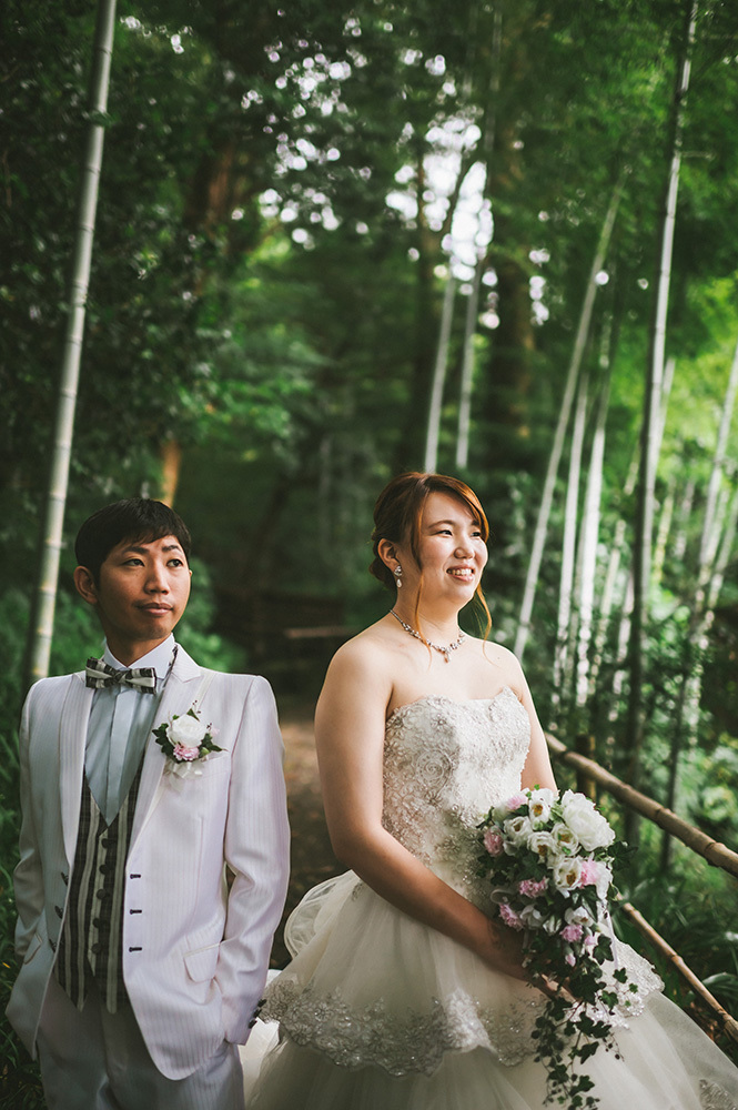 静岡フォトウエディングのフィーノスタイルで撮影した竹採公園の新郎新婦