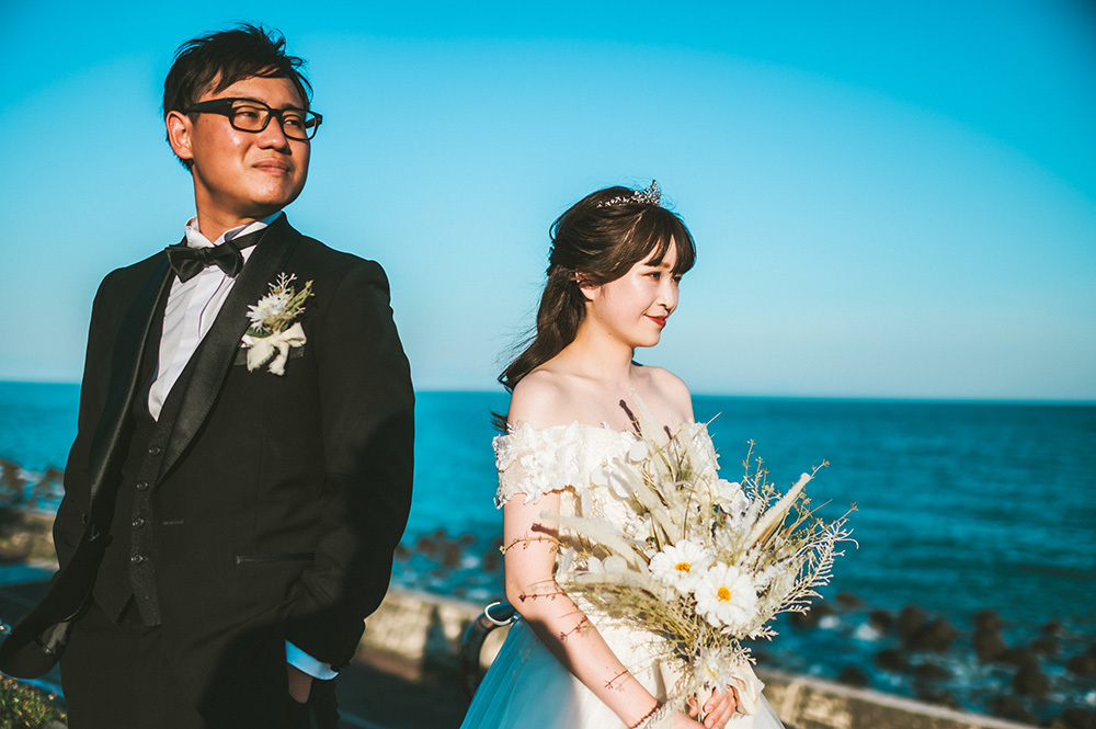 静岡フォトウエディングのフィーノスタイルで撮影した広野公園の新郎新婦