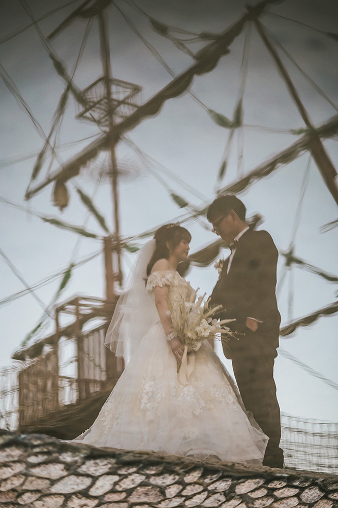 静岡フォトウエディングのフィーノスタイルで撮影したサンセット・ナイトの新郎新婦