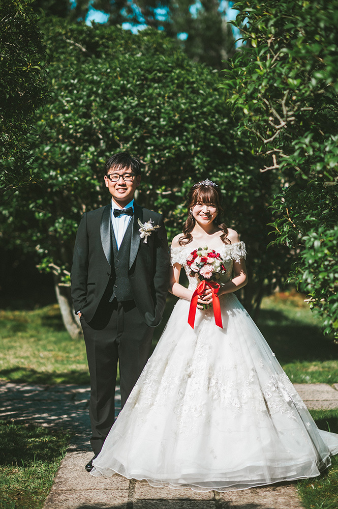 静岡フォトウエディングのフィーノスタイルで撮影した静岡市立芹沢銈介美術館の新郎新婦