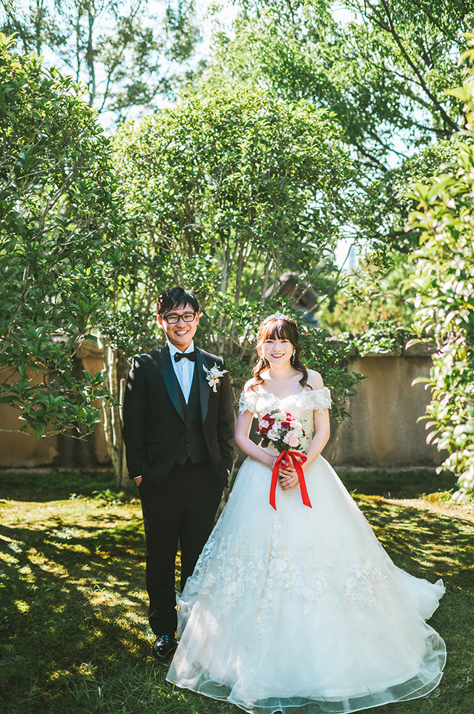 静岡フォトウエディングのフィーノスタイルで撮影した静岡市立芹沢銈介美術館の新郎新婦