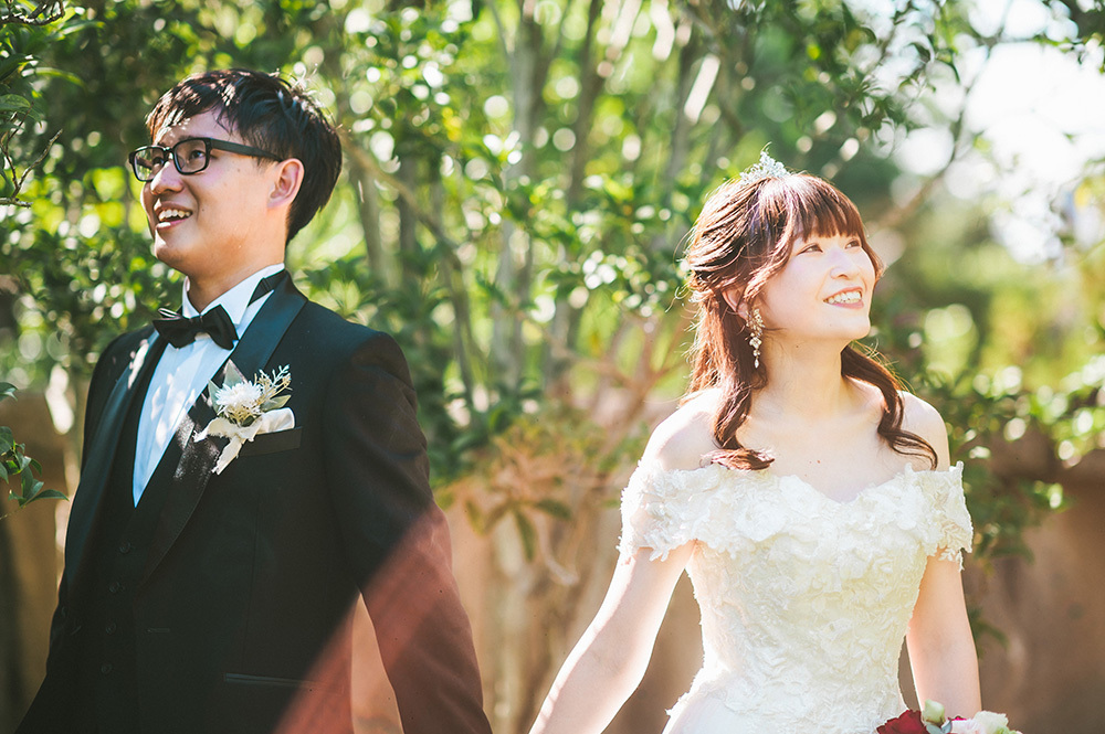 静岡フォトウエディングのフィーノスタイルで撮影した静岡市立芹沢銈介美術館の新郎新婦