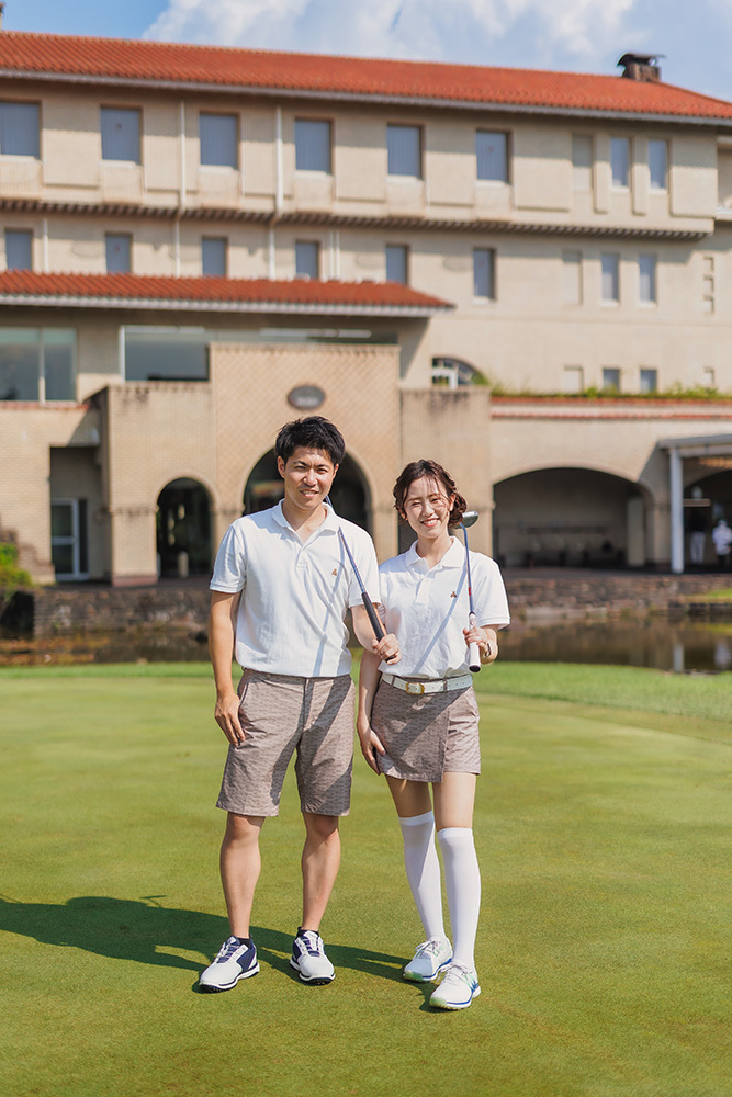 静岡フォトウエディングのフィーノスタイルで撮影したゴルフ場でのウエディングフォト