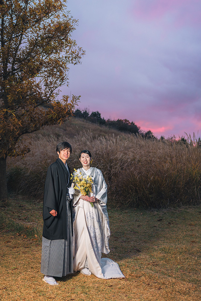 静岡フォトウエディングのフィーノスタイルで撮影した夕焼けの新郎新婦