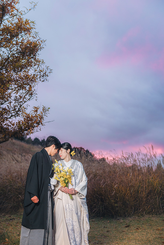 静岡フォトウエディングのフィーノスタイルで撮影した夕焼けの新郎新婦