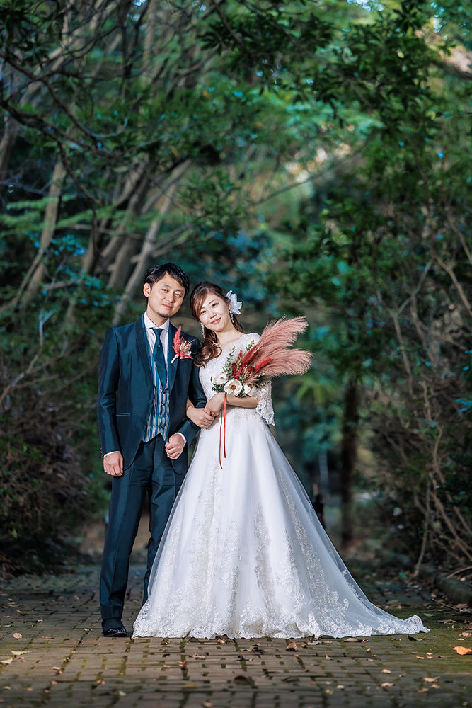 静岡フォトウエディングのフィーノスタイルで撮影した静岡県立美術館の新郎新婦の記念写真撮影