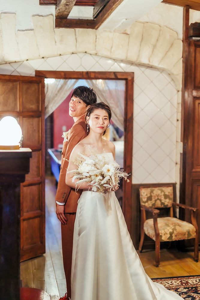 静岡フォトウエディングのフィーノスタイルで撮影した山中湖グータンの新郎新婦の記念写真撮影