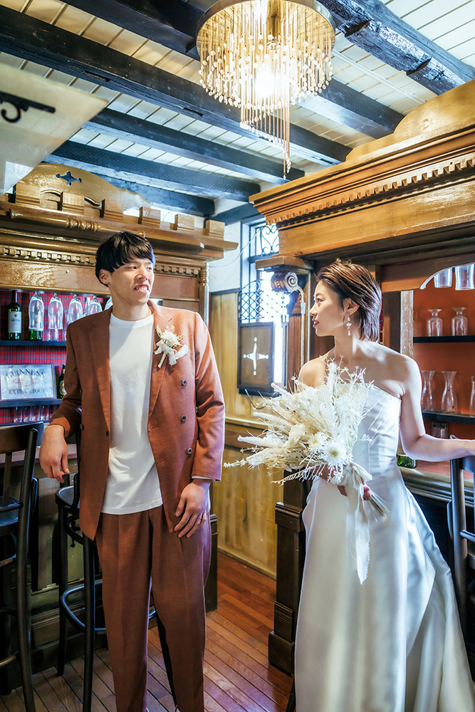 静岡フォトウエディングのフィーノスタイルで撮影した山中湖グータンの新郎新婦の記念写真撮影