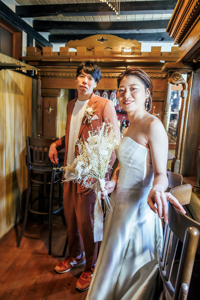 静岡フォトウエディングのフィーノスタイルで撮影した山中湖グータンの新郎新婦の記念写真撮影