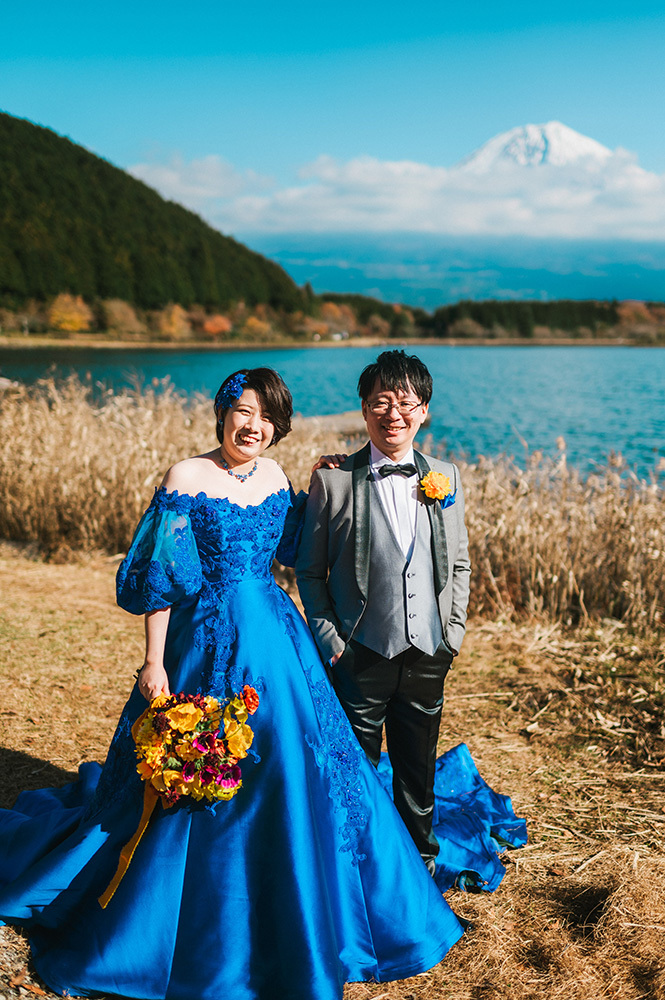 静岡フォトウエディングのフィーノスタイルで撮影したの田貫湖の新郎新婦