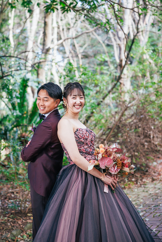 静岡フォトウエディングのフィーノスタイルで撮影した静岡県立美術館の新郎新婦の記念写真撮影