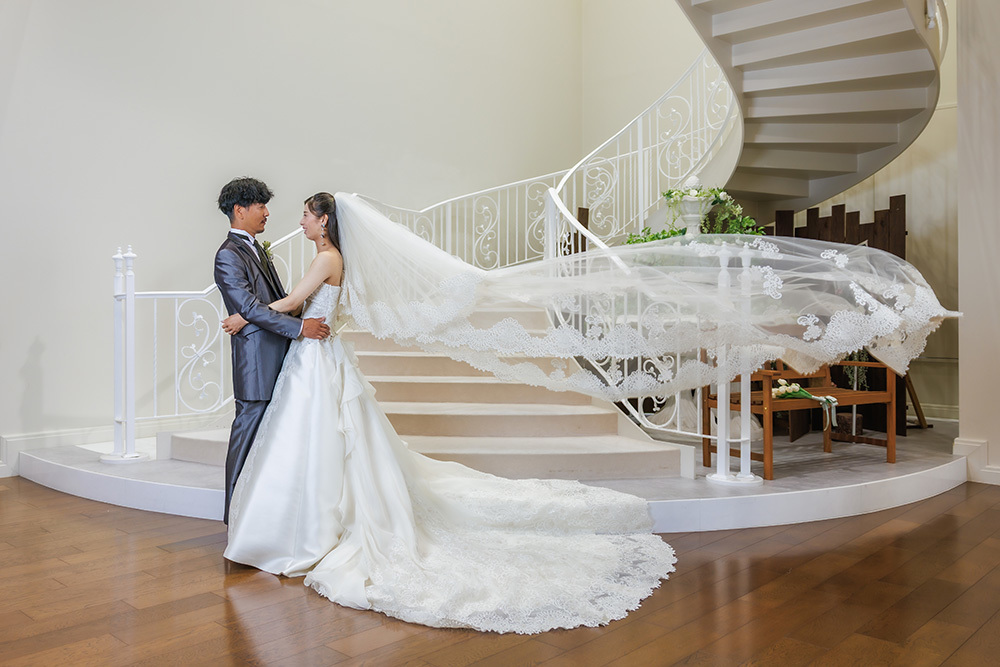 静岡フォトウエディングのフィーノスタイルで撮影したフィーノ静岡店の新郎新婦の記念写真撮影