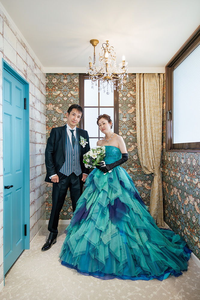 静岡フォトウエディングのフィーノスタイルで撮影したフィーノ富士店スタジオの新郎新婦の記念写真撮影